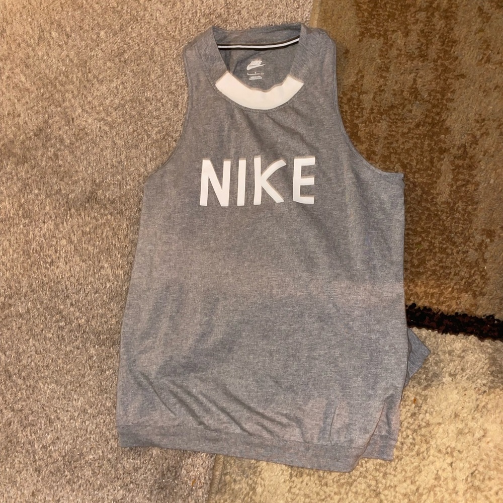 Nike Women's EUC Size Small Gray Tank Top